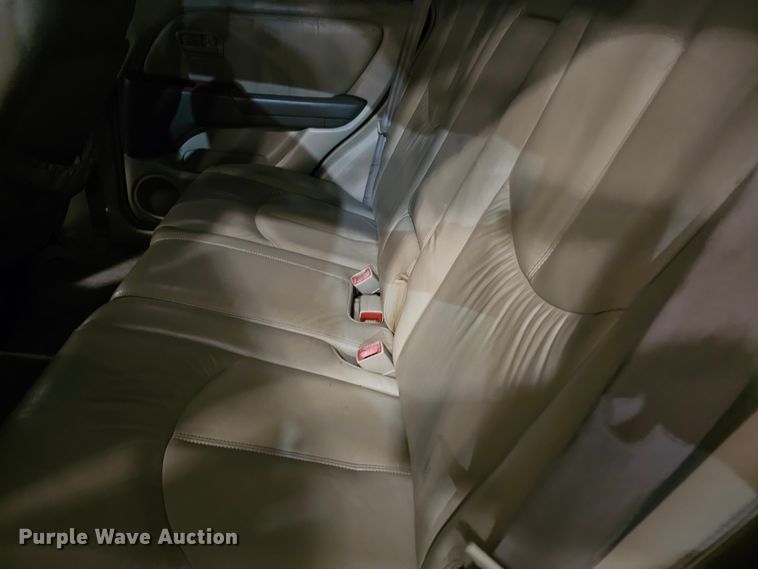 image for item DK7690 1999 Lexus RX300  SUV