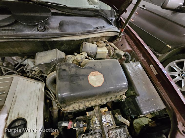 image for item DK7690 1999 Lexus RX300  SUV