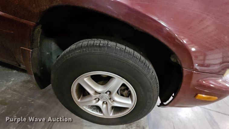 image for item DK7690 1999 Lexus RX300  SUV