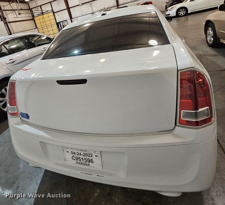 image for item DK7692 2013 Chrysler 300