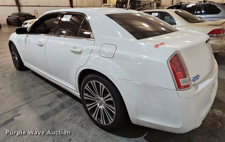 image for item DK7692 2013 Chrysler 300