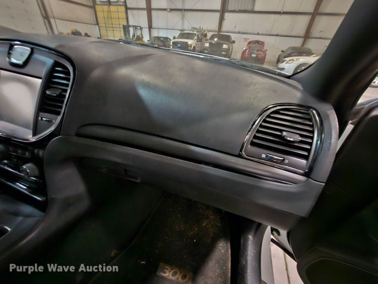 image for item DK7692 2013 Chrysler 300