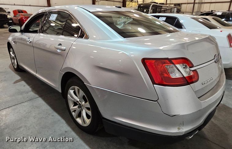 image for item DK7693 2010 Ford Taurus SEL