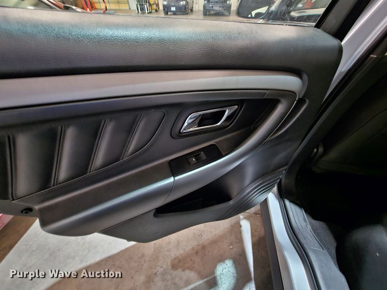 image for item DK7693 2010 Ford Taurus SEL