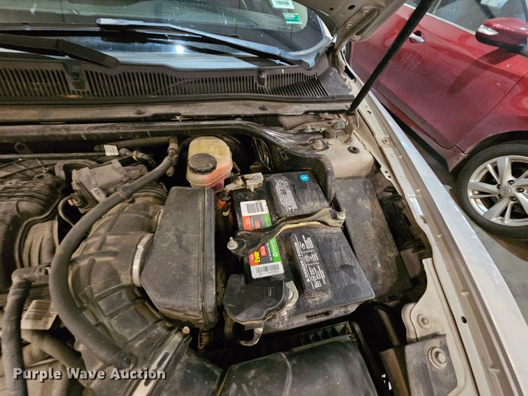 image for item DK7693 2010 Ford Taurus SEL