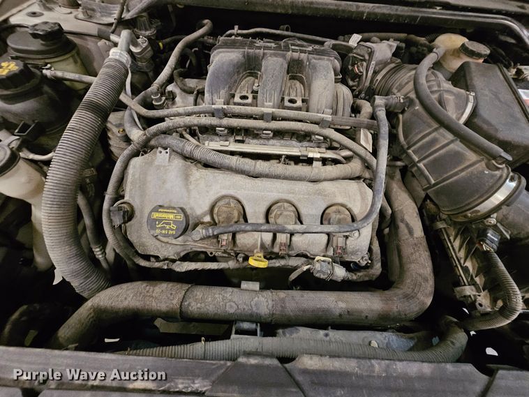 image for item DK7693 2010 Ford Taurus SEL