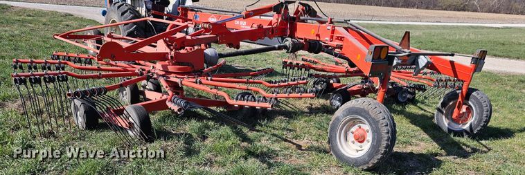image for item DK1737 Kuhn GA8121  rotary hay rake