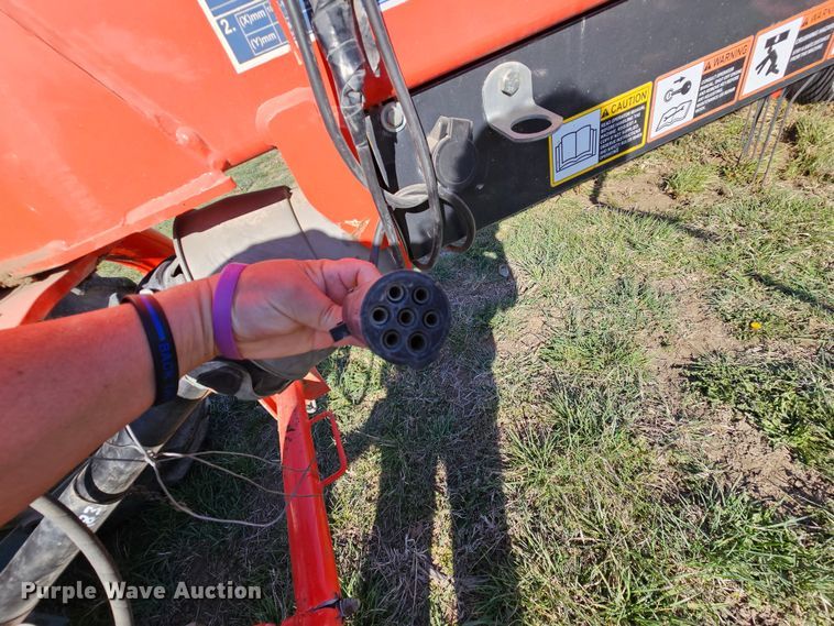 image for item DK1737 Kuhn GA8121  rotary hay rake