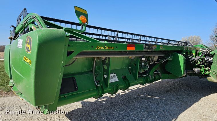 image for item DK1738 2012 John Deere 635FD  flex draper head