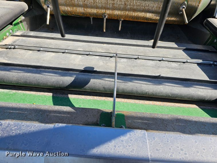 image for item DK1738 2012 John Deere 635FD  flex draper head