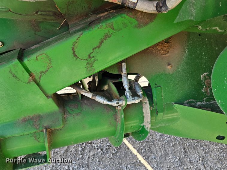 image for item DK1738 2012 John Deere 635FD  flex draper head