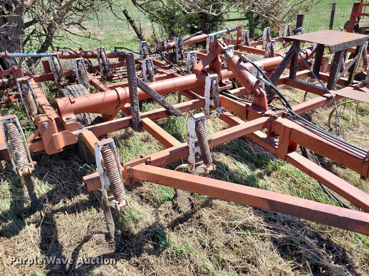 image for item DK5222 Wil-Rich  field cultivator