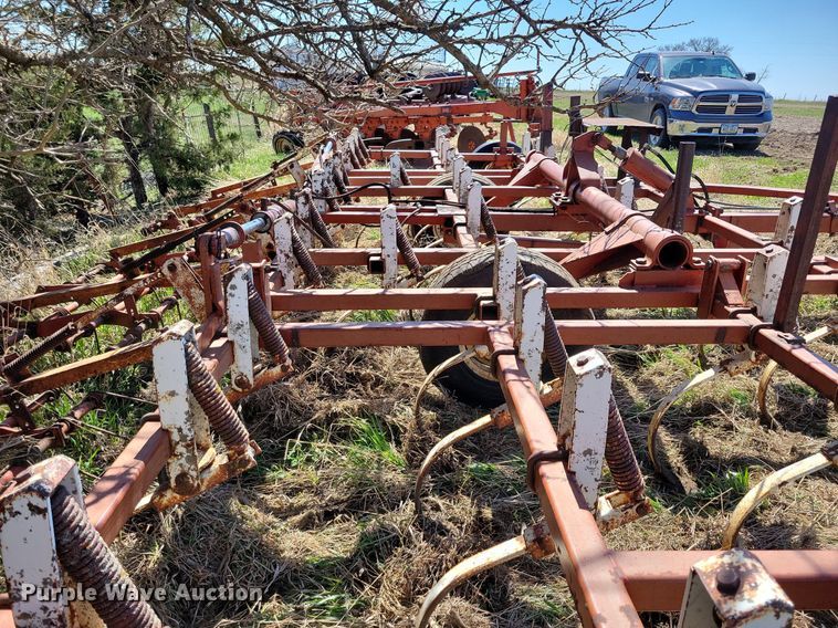 image for item DK5222 Wil-Rich  field cultivator