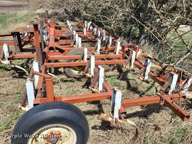 image for item DK5222 Wil-Rich  field cultivator