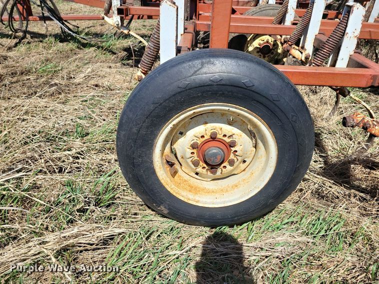 image for item DK5222 Wil-Rich  field cultivator