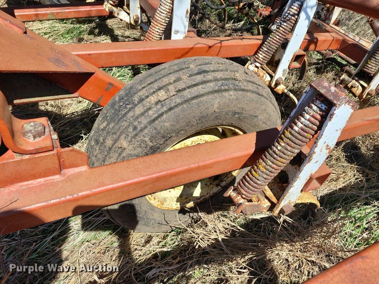 image for item DK5222 Wil-Rich  field cultivator