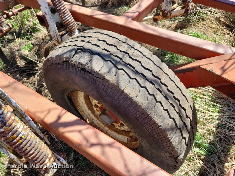 image for item DK5222 Wil-Rich  field cultivator