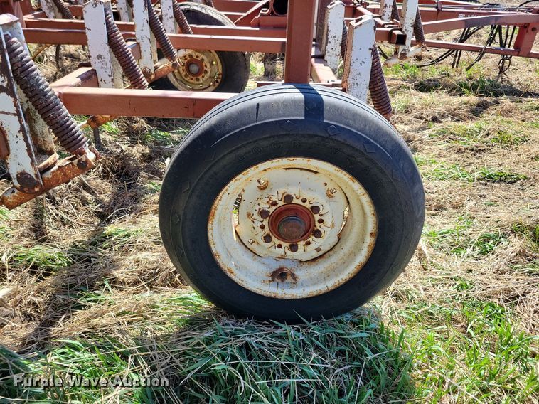 image for item DK5222 Wil-Rich  field cultivator