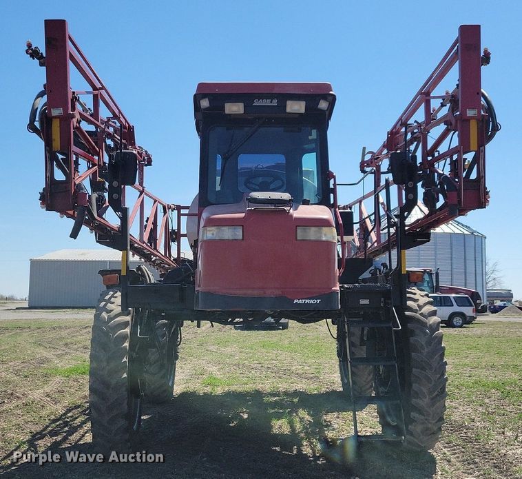 image for item DK5230 2005 Case IH Patriot SPX3310  sprayer