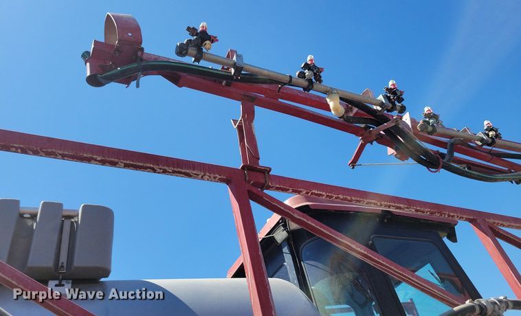 image for item DK5230 2005 Case IH Patriot SPX3310  sprayer