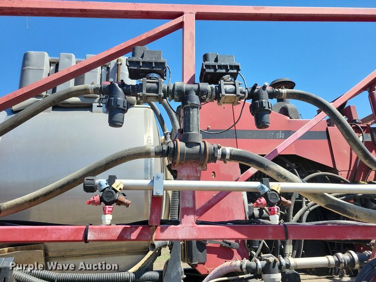 image for item DK5230 2005 Case IH Patriot SPX3310  sprayer