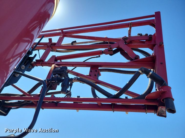 image for item DK5230 2005 Case IH Patriot SPX3310  sprayer