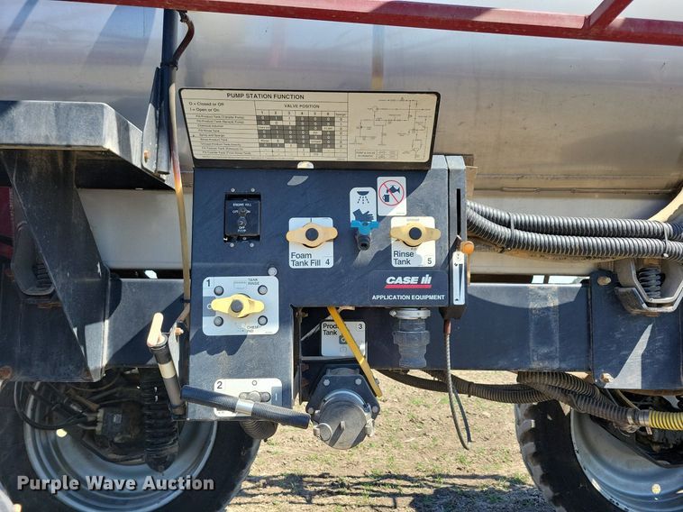 image for item DK5230 2005 Case IH Patriot SPX3310  sprayer