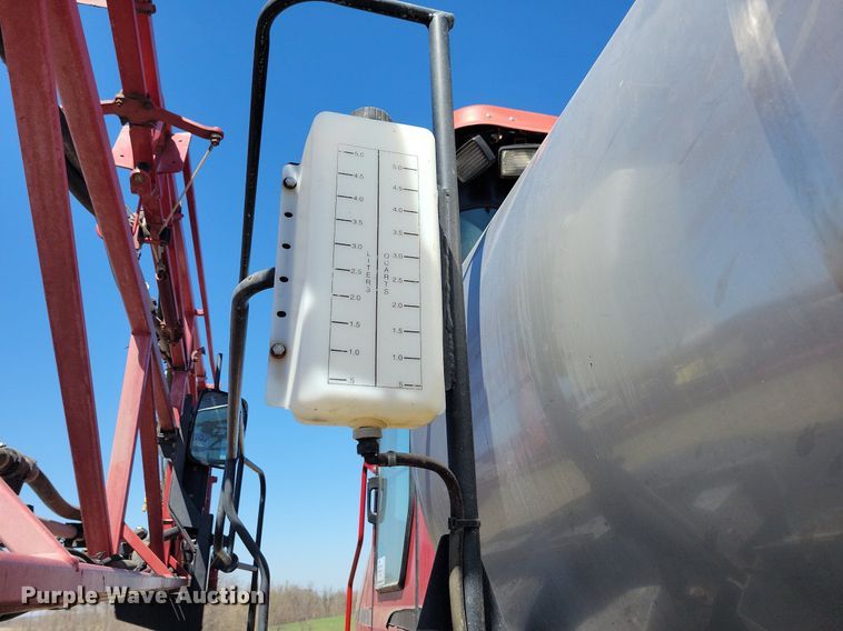 image for item DK5230 2005 Case IH Patriot SPX3310  sprayer