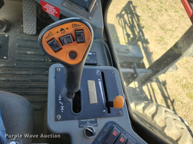 image for item DK5230 2005 Case IH Patriot SPX3310  sprayer