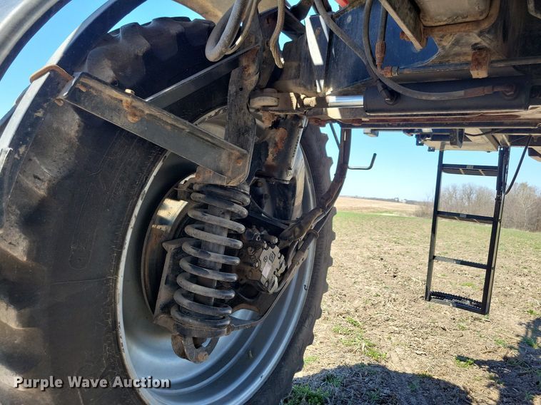 image for item DK5230 2005 Case IH Patriot SPX3310  sprayer