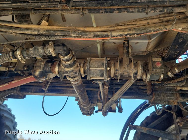 image for item DK5230 2005 Case IH Patriot SPX3310  sprayer