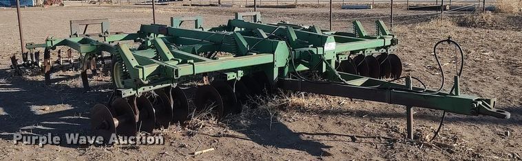 image for item DK7143 John Deere  disk ripper