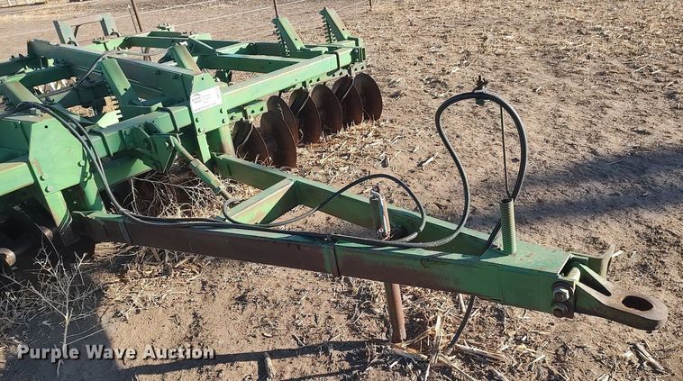 image for item DK7143 John Deere  disk ripper