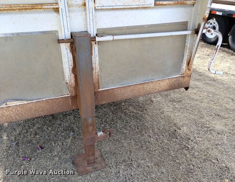 image for item DN6354 1999 Trailmann  livestock trailer