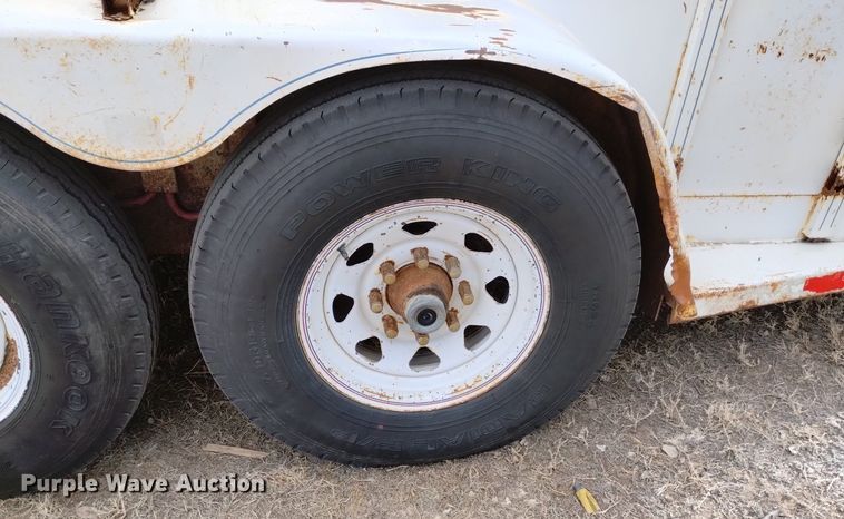 image for item DN6354 1999 Trailmann  livestock trailer