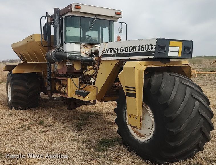 image for item DQ0449 Terra-Gator 1603  spreader