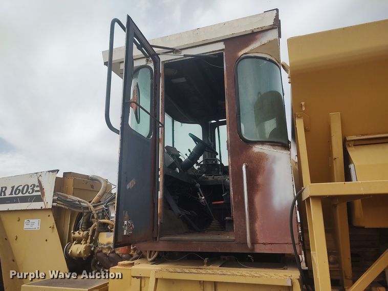 image for item DQ0449 Terra-Gator 1603  spreader