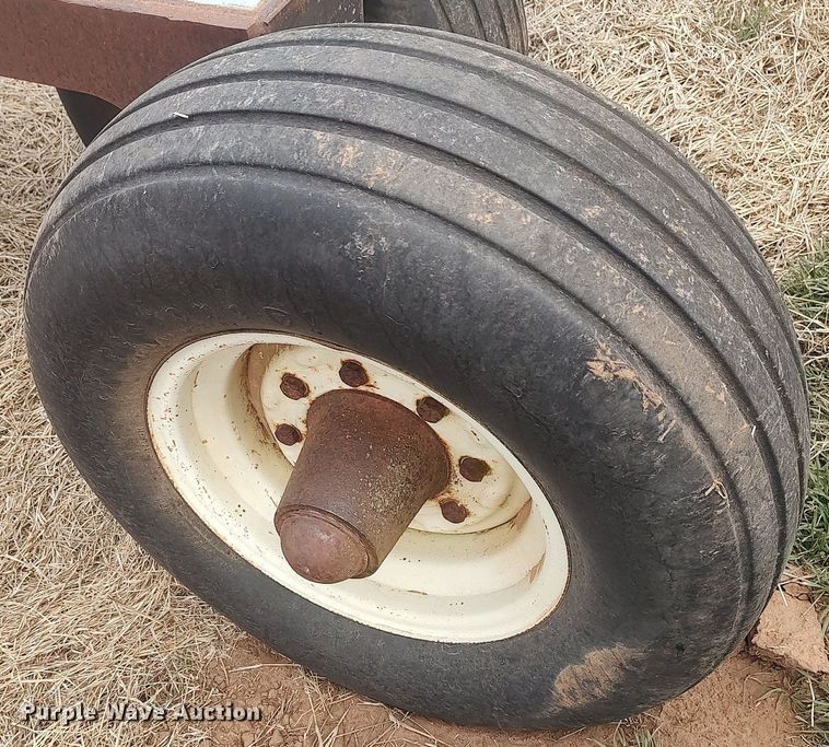 image for item DQ0450 Case  twelve bottom plow