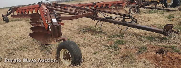 image for item DQ0451 Case  twelve bottom plow