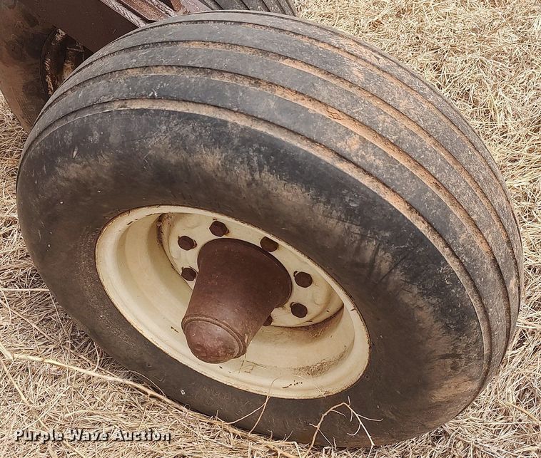 image for item DQ0451 Case  twelve bottom plow