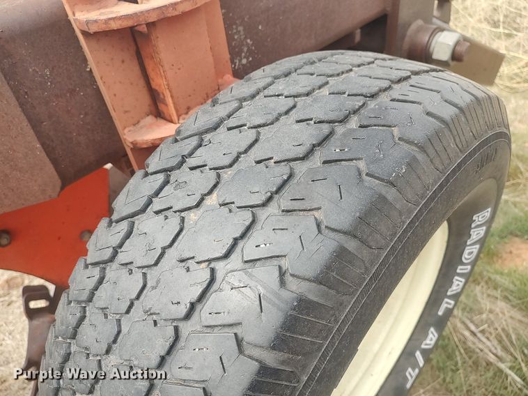 image for item DQ0451 Case  twelve bottom plow