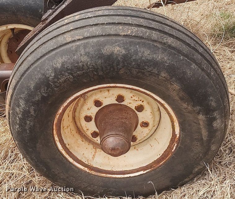 image for item DQ0451 Case  twelve bottom plow