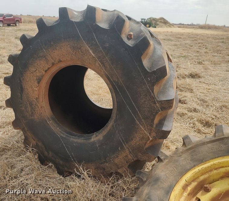 image for item DQ0454 (3) tires