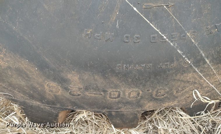 image for item DQ0454 (3) tires