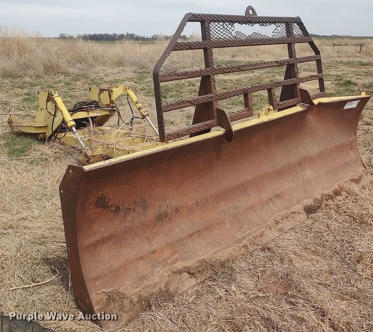 image for item DQ0455 Degelman  tractor dozer blade