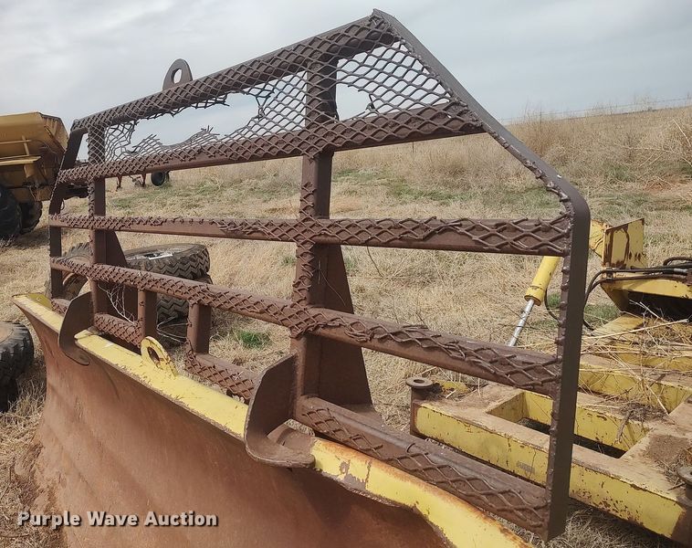 image for item DQ0455 Degelman  tractor dozer blade