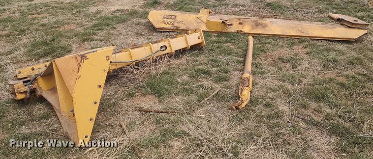 image for item DQ0456 Viking  snow wing plow