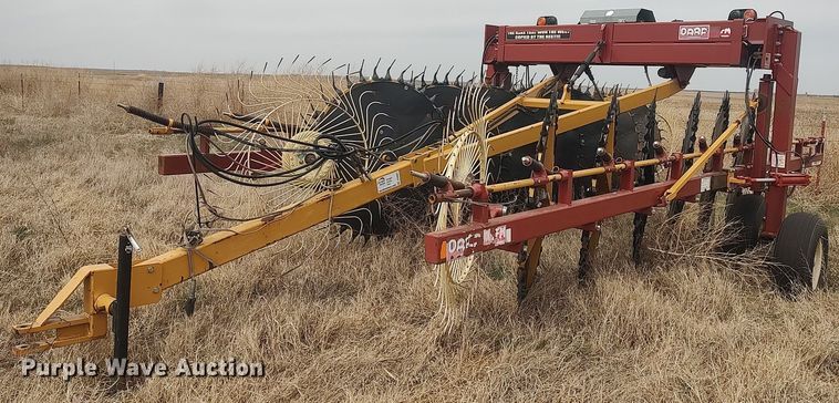 image for item DQ0457 Darf 1017L  hay rake