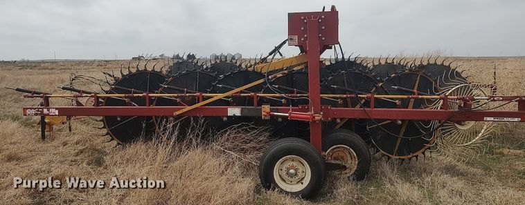 image for item DQ0457 Darf 1017L  hay rake