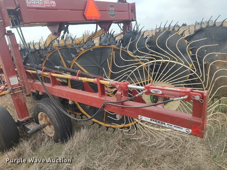 image for item DQ0457 Darf 1017L  hay rake